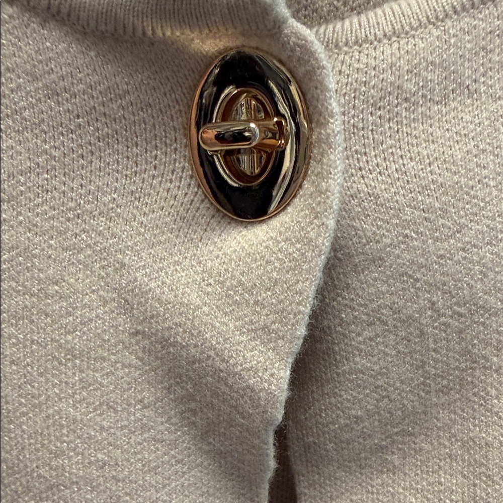 Sioni Winter White Cardigan - Picture 4 of 6